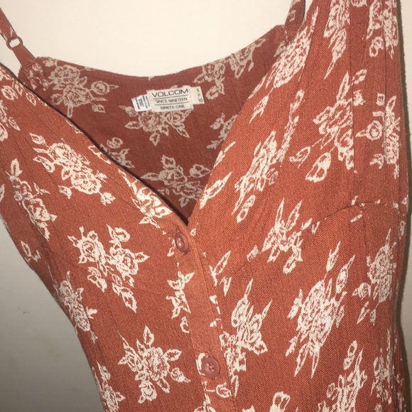 Button down Dress - Picture 2 of 4